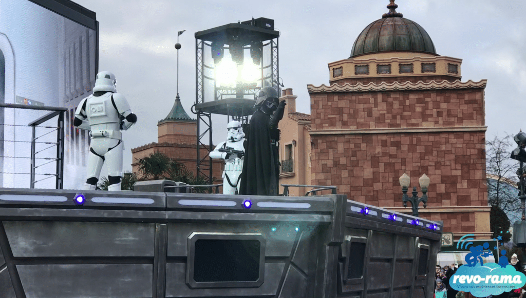 revorama-rogue-one-saison-de-la-force-disneyland-paris-magic-circus-big-thunder-mountain-2017