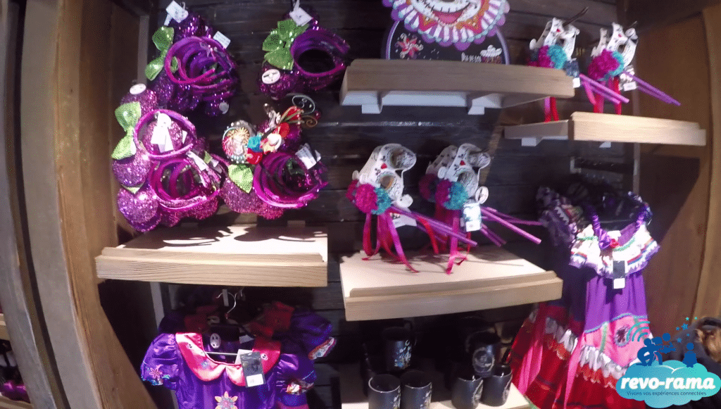 revo-rama-disneyland-paris-halloween-2017-Val-d-Europe-Centre-Commercial-Micromania-Apple-Pandora-Residhome-2017